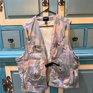 Forever 21 Pastel Camouflage Vest
